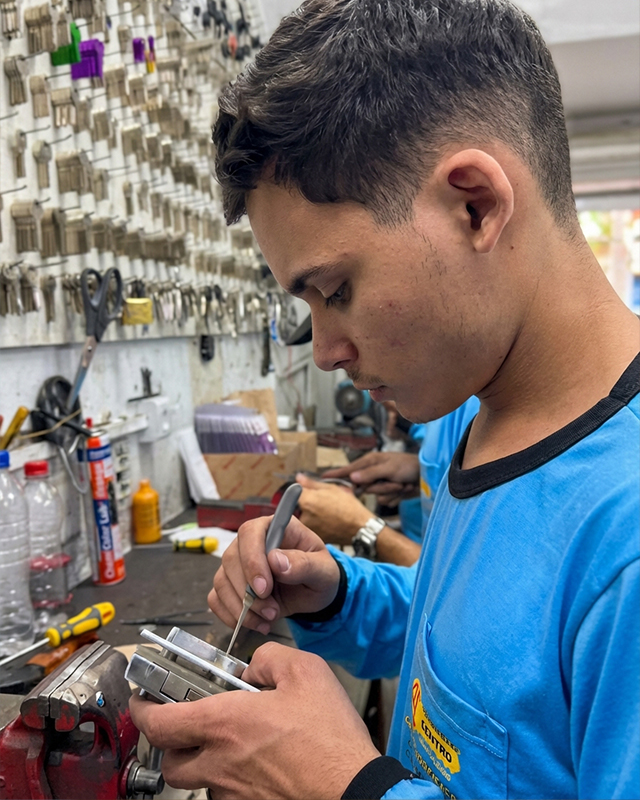 655027999_4367550d003518021_7857054970500658116_n